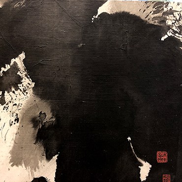 Brush mark 1, 
		black larg brush mark diaagnal down to righ on white mulberry paper